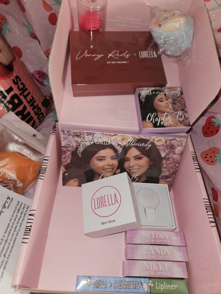 Lurella 9 Full Makeup Items Plus 1 Lafufu Head