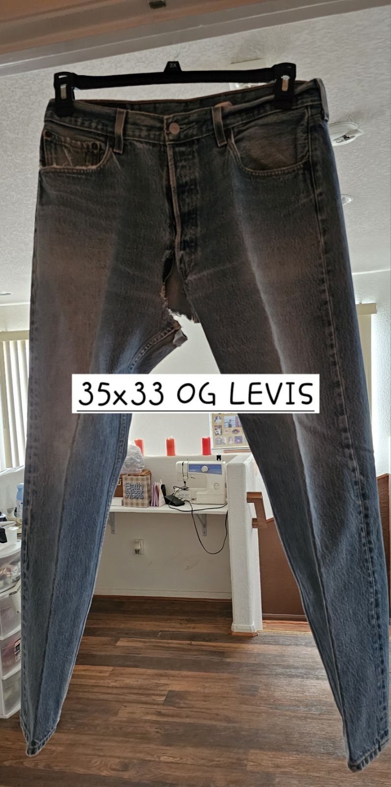90s Original Levi's Distressed To Perfection 