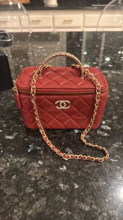 Red purse/ bolsa roja
