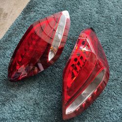 Mercedes Benz Tail Lights 
