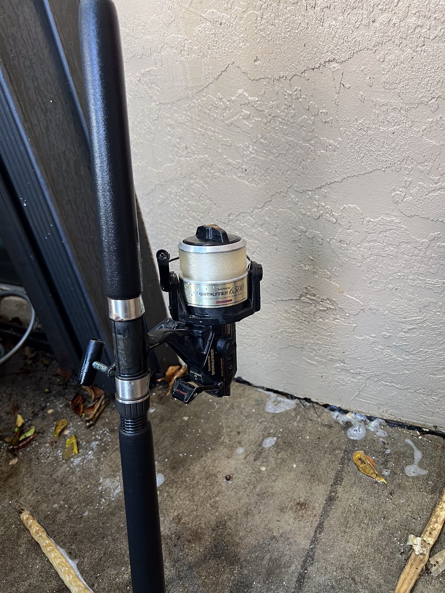 Shimano Baitrunner 6500 Penn Fishing Combo