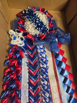 Homecoming mum