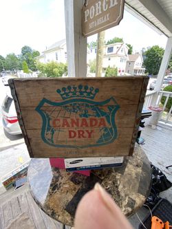 Vintage Canada Dry wood box