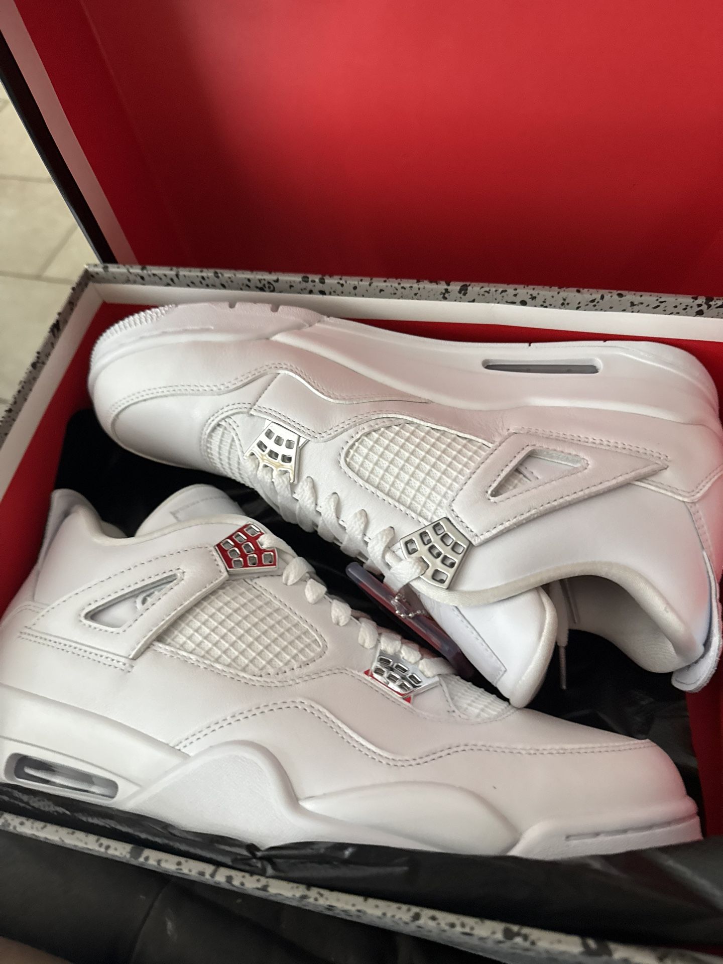 Jordan 4 Pure Moneys