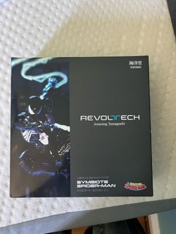Kaiyodo Revoltech Symbiote Spiderman w/ Exclusive Head