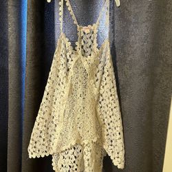  Woman’s Tank Top