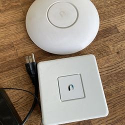 Ubiquity Unifi USG Router 