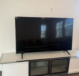 LG TV 65 Inch