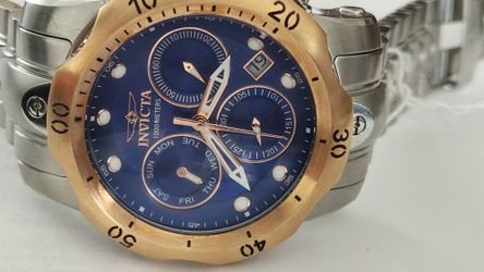 Invicta VENOM WATCH. NICE