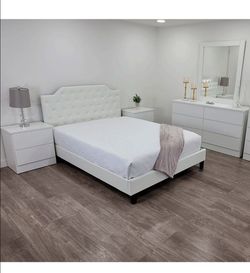 White Bedroom Set with Bed, Dressers, and Nightstands Delivery Available