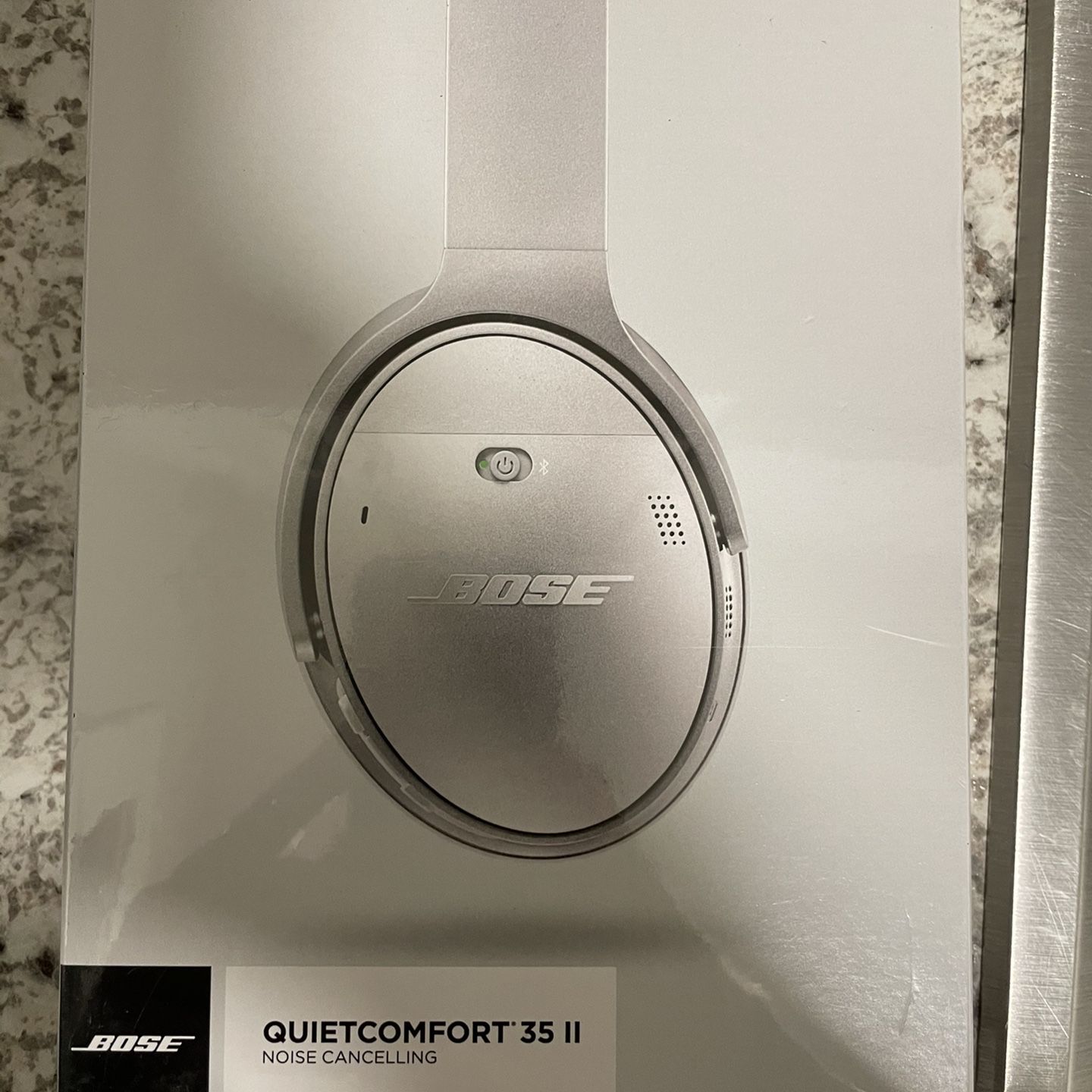 BOSE QC 35 II Noise Cancelling Headphones Silver New In Box