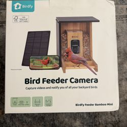 Birdfy NI-8411 Bamboo Bird Feeder With Camera & Solar Power Panel