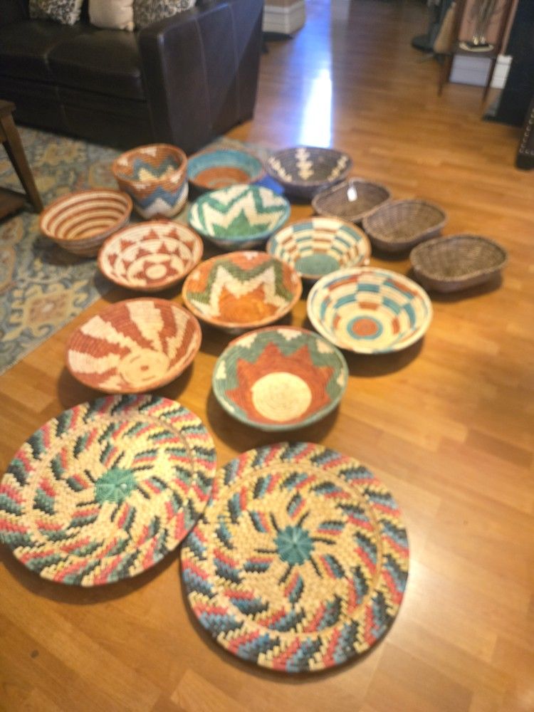 Baskets Wickers Each One $10 