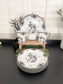 Disney The Nightmare Before Christmas 6 Plates and 2 Mugs