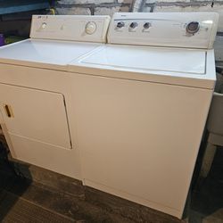 Washer + Dryer : Electric