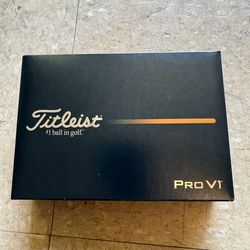 Titleist pro v1 golf ball