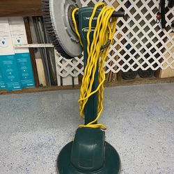 Nobles Speed Shine  Floor Machine 