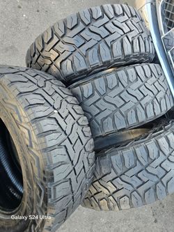 4 Used tires Lt33x12.50r20 Toyo RT Open Country $380.00