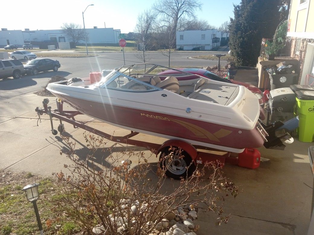 1997 Marada Fish And Ski. 4.3 Motor Repladed 1n 2010. New Tires. New Batteries., Replacing Seat