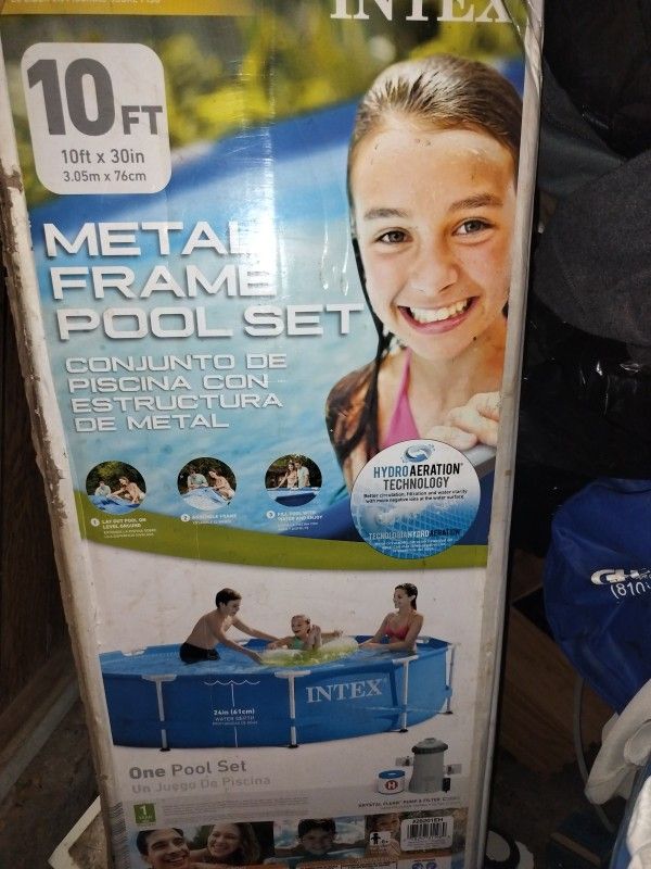 Pool