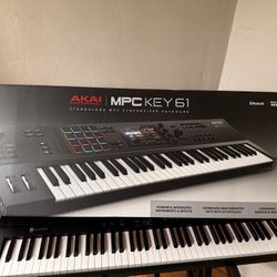 Akai Professional MPC Key 61 Standalone Sampler and Sequencer