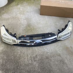 2008-2011 Ford Focus Headlights And Grille