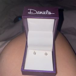 Diamond airings