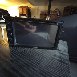 Pioneer Car Stereo (DOUBLE DIN)
