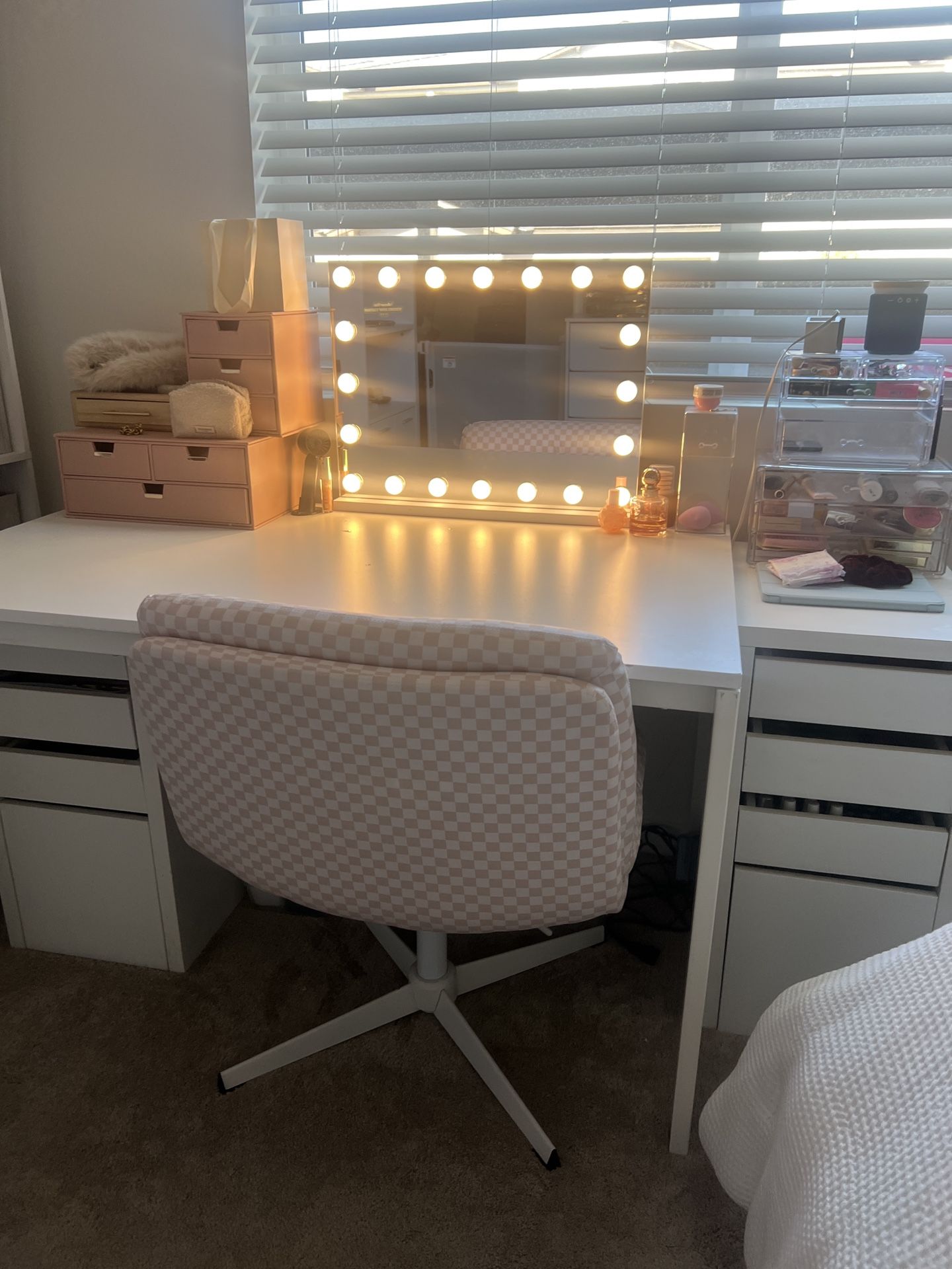 Pink Checkerboard Desk/vanity Chair