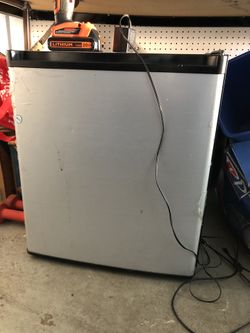 Semi truck refrigerator