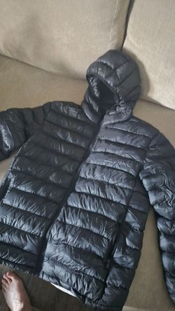 Black Lightweight Hooded Puffer Jacket