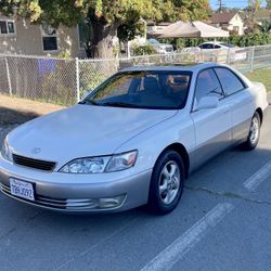 1999 Lexus ES 300