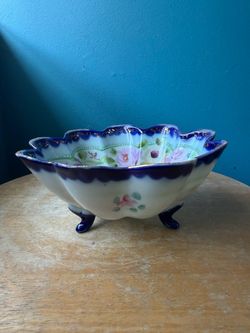Vintage Footed Floral Candy Dish/Trinket Bowl
