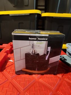 Bathroom Accessory Set