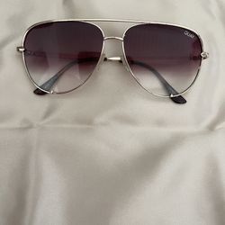 Quay key Sunglasses 🕶️🕶️🕶️🕶️