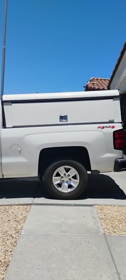 TRUCK CAMPER SHELL SHORT BED $1100