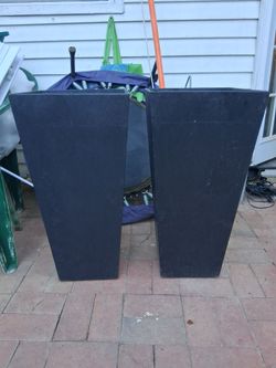 Tall Black Tapered Outdoor Planters – Set of 2