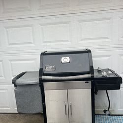 Weber grill Genesis silver