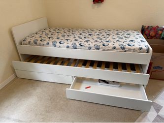 IKEA Slakt trundle bed with storage drawers