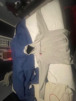 XL champion sweater
