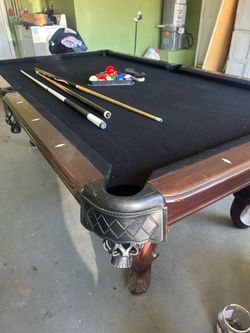 Pool table