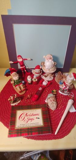 SANTAS ORNAMENTS SET