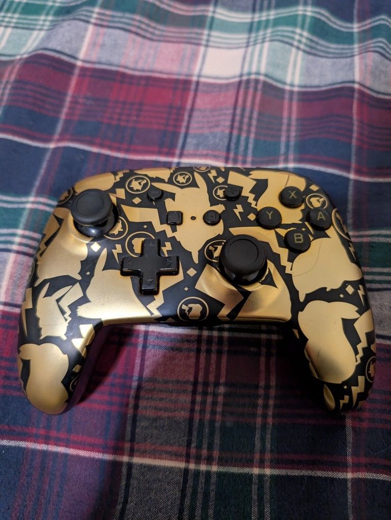 Nintendo Switch Controller With 2 Paddles