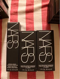 NARS Natural Radiant Longwear & Light Reflecting Foundations
