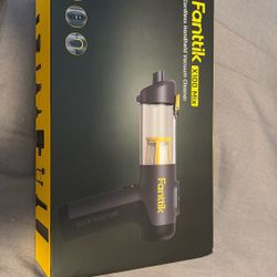 Fanttik Handheld Vacuum
