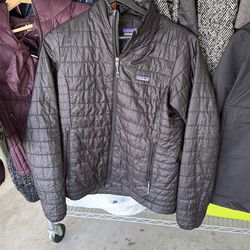 Patagonia nano puff coat