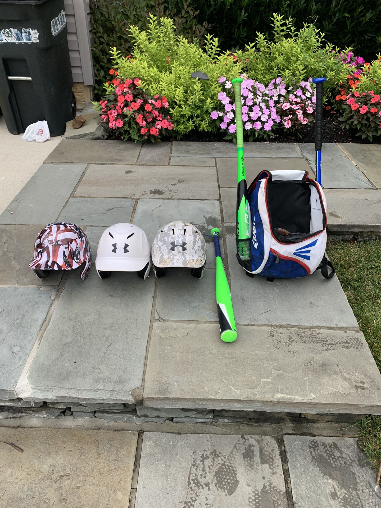 Kids baseball gear