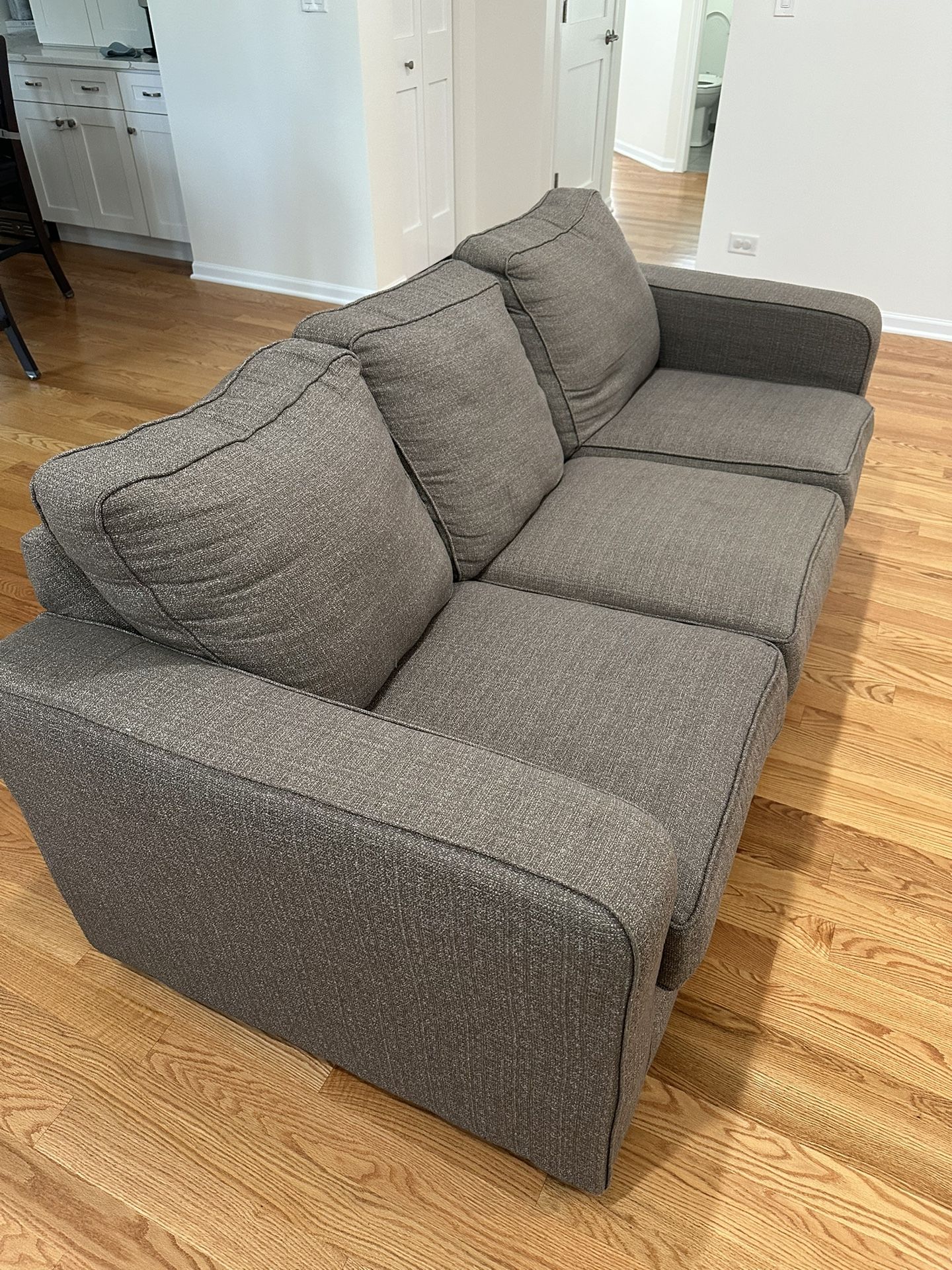 Couch - Bob’s Furniture