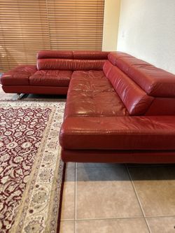 Italian Leather Sofas - Red Offer Me