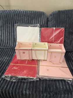 Floral/Treat Box (Individually Sold)